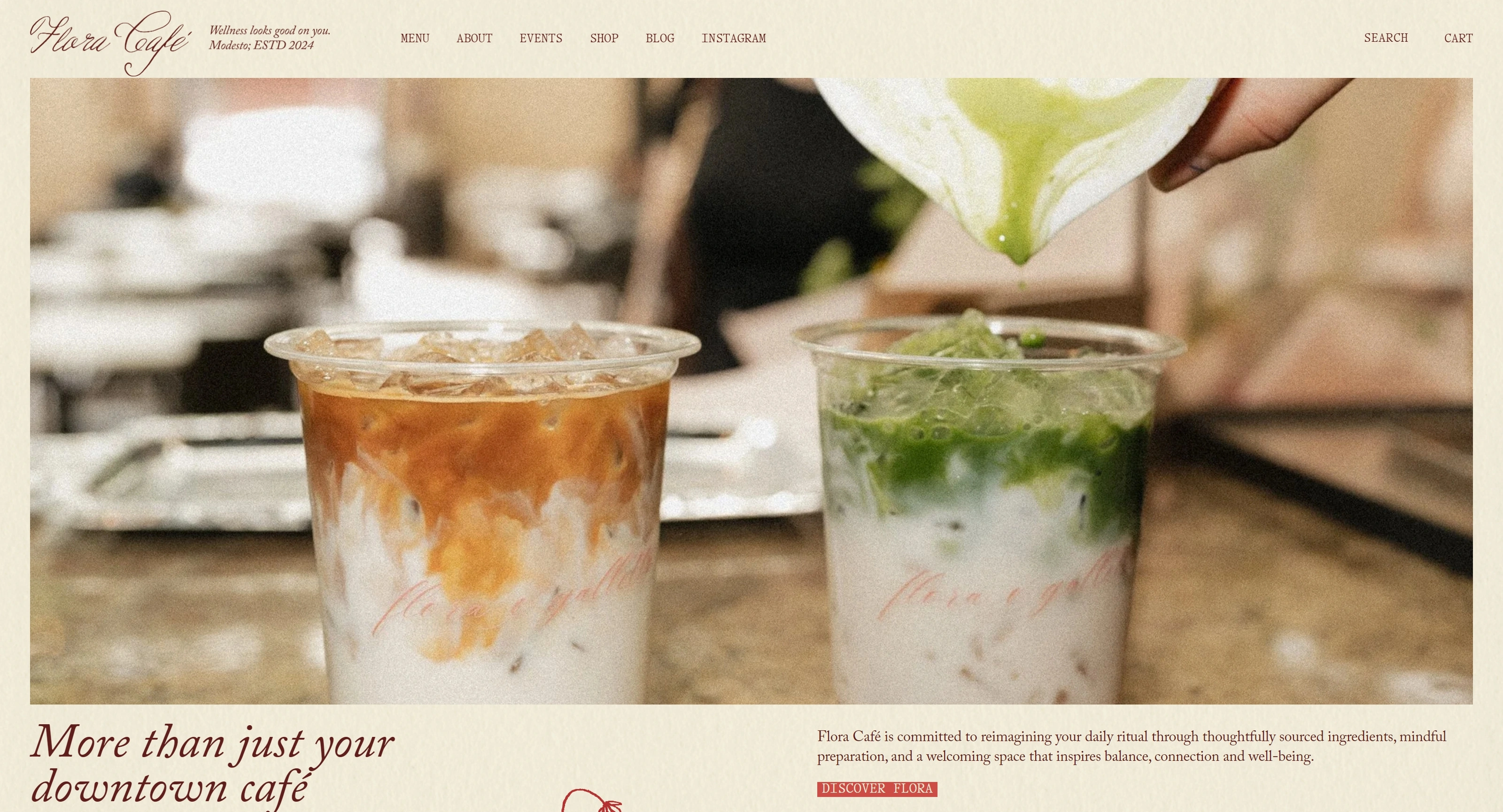 Flora Cafe Секция «Первый экран» с сайта https://www.florawellnesscafe.com/, тематика — Еда и напитки, цвета — Белый, Серый, стиль — Классический, Органический и природный, типографика — Без засечек, Рукописные