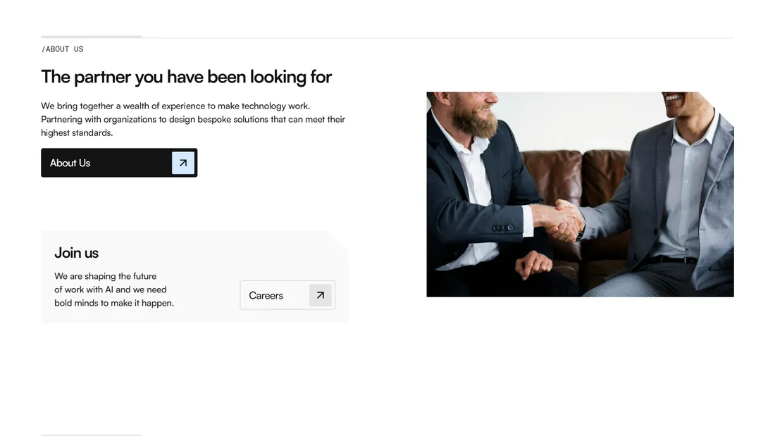 Секция «О компании» с сайта https://subduxion.com/, тематика — Бизнес и профессиональные услуги, цвета — Белый, стиль — Корпоративный, Минимализм, типографика — Без засечек