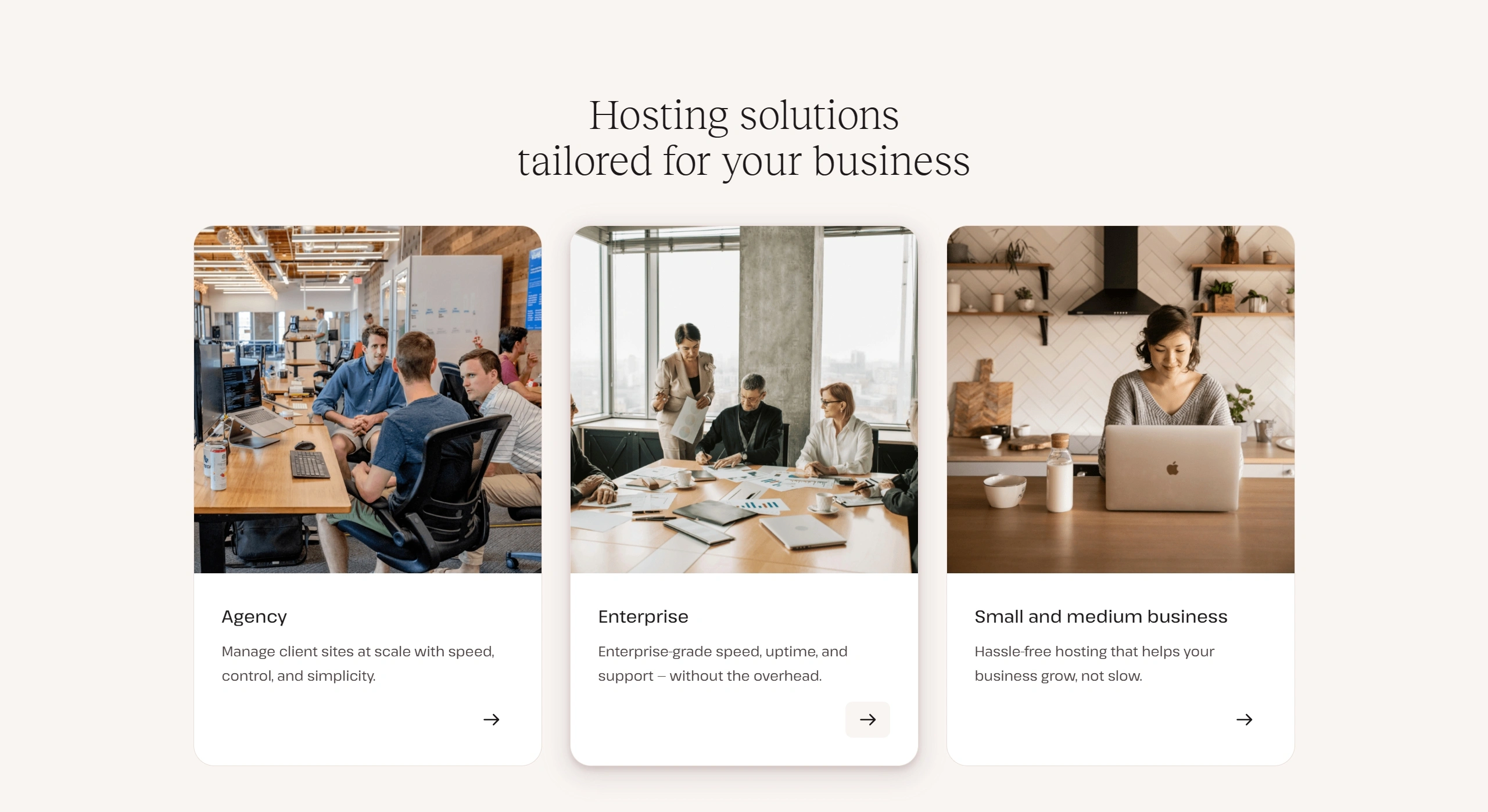 Kinsta Секция «Услуги» с сайта https://kinsta.com/, тематика — SaaS, цвета — Белый, Серый, стиль — Корпоративный, Карточный, Минимализм, типографика — Без засечек