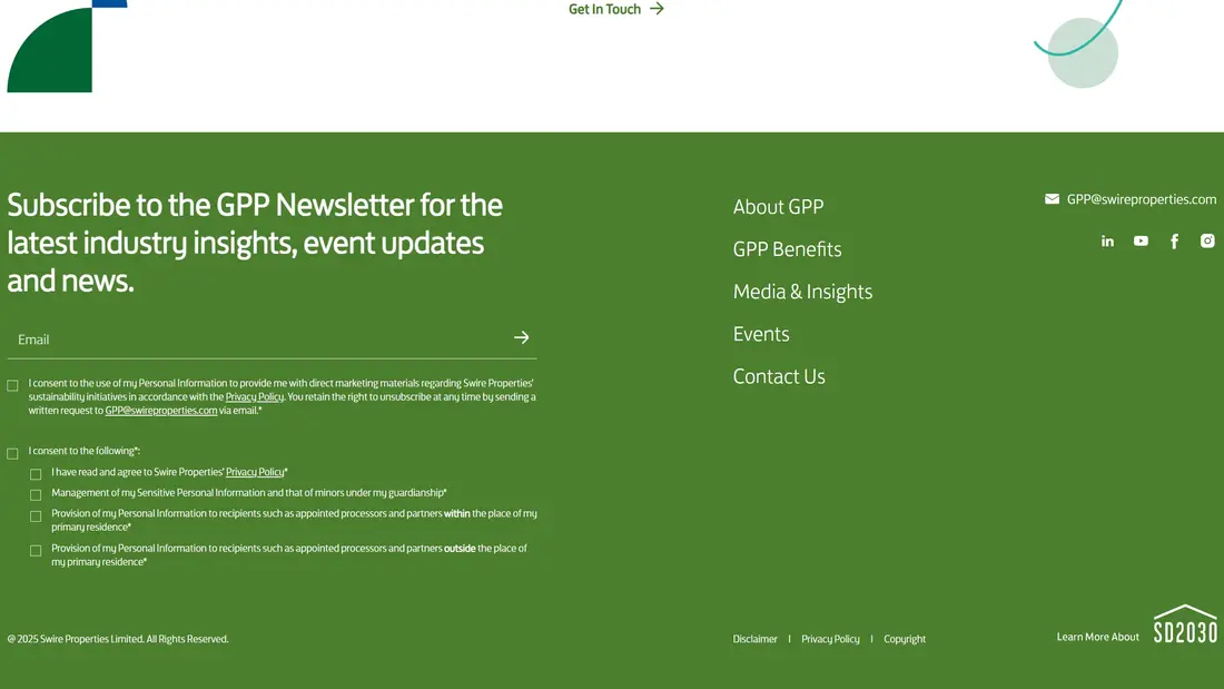 Секция «Форма» с сайта https://gpp.swireproperties.com/en/, тематика — Недвижимость, цвета — Белый, Зеленый, стиль — Корпоративный, Минимализм, типографика — Без засечек