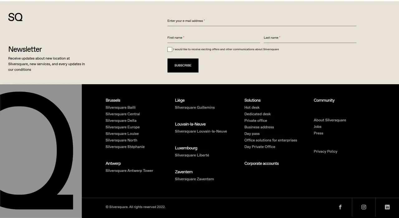 Секция «Футер» с сайта https://silversquare.eu/en, тематика — Комьюнити, цвета — Белый, Черный, стиль — Корпоративный, Минимализм, типографика — Без засечек