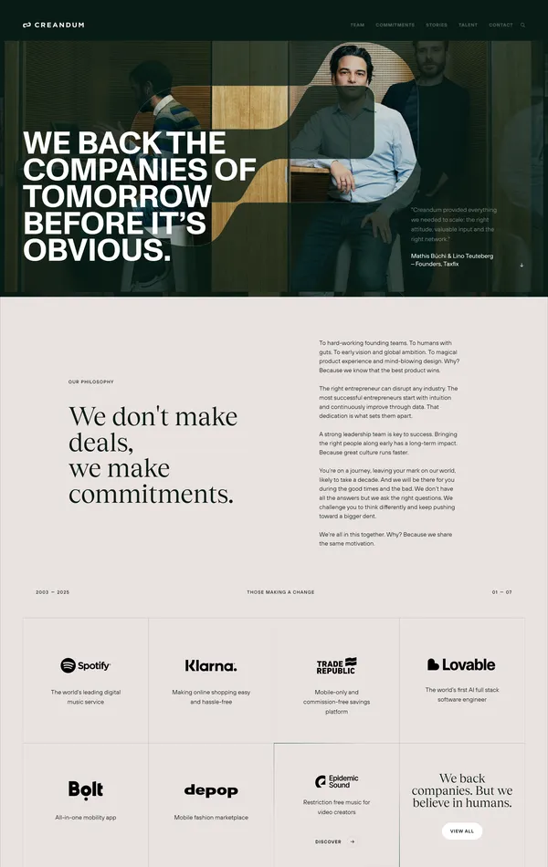 Главная Creandum, тематика — Финансы, цвета — Белый, Черный, стиль — Корпоративный, Типографика, типографика — Без засечек