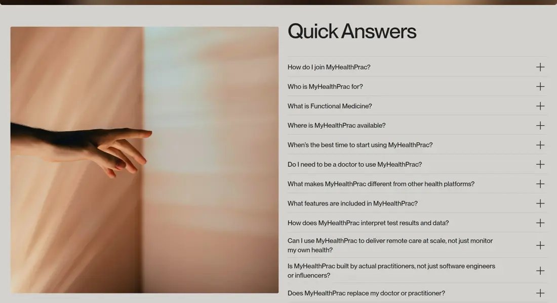 Секция «FAQ» с сайта https://www.myhealthprac.com/, тематика — Здоровье и фитнес, цвета — Белый, Серый, стиль — Корпоративный, Минимализм, типографика — Без засечек