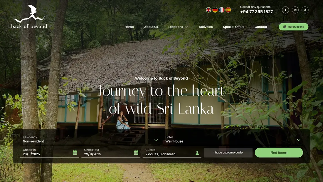 Секция «Первый экран» с сайта https://www.backofbeyond.lk/, тематика — Путешествия и туризм, цвета — Черный, Серый, Коричневый, стиль — Корпоративный, типографика — Без засечек