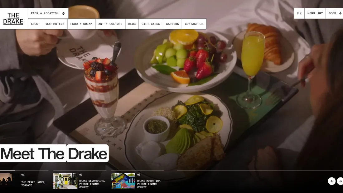 Секция «Первый экран» с сайта https://thedrake.ca/, тематика — Еда и напитки, Размещение, цвета — Черный, Серый, Коричневый, стиль — Корпоративный, Минимализм, типографика — Без засечек