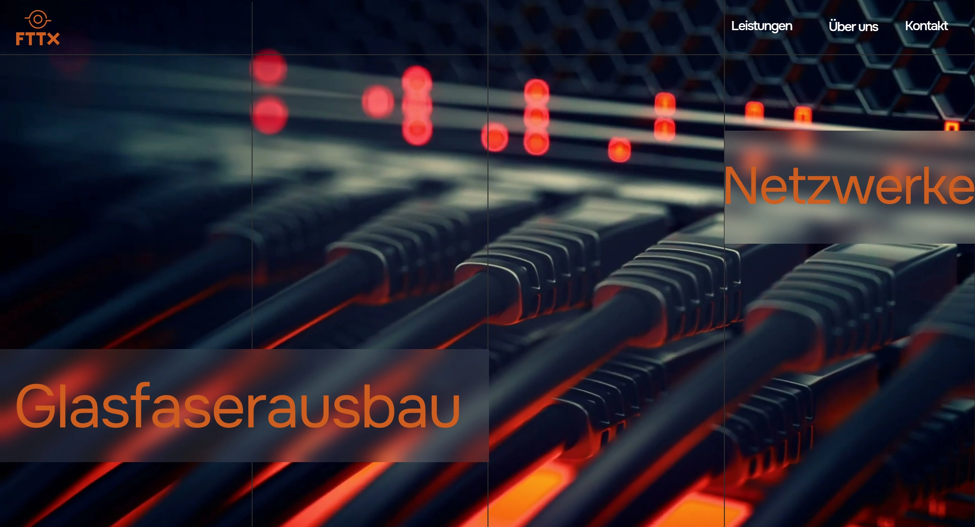 FTTx GmbH Секция «Первый экран» с сайта https://fttx-services.de/, тематика — Телекоммуникации, цвета — Черный, стиль — Корпоративный, Минимализм, типографика — Без засечек