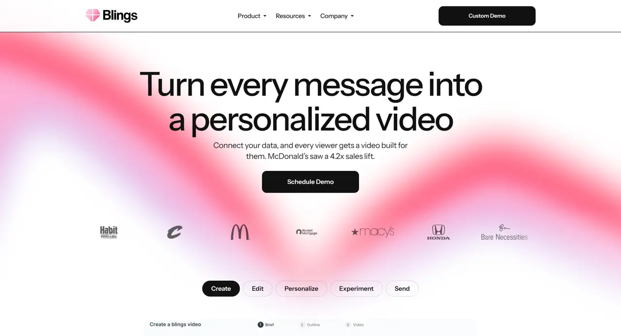 Секция «Первый экран» с сайта https://www.blings.io/, тематика — SaaS, цвета — Белый, Серый, Розовый, стиль — Корпоративный, Минимализм, типографика — Без засечек