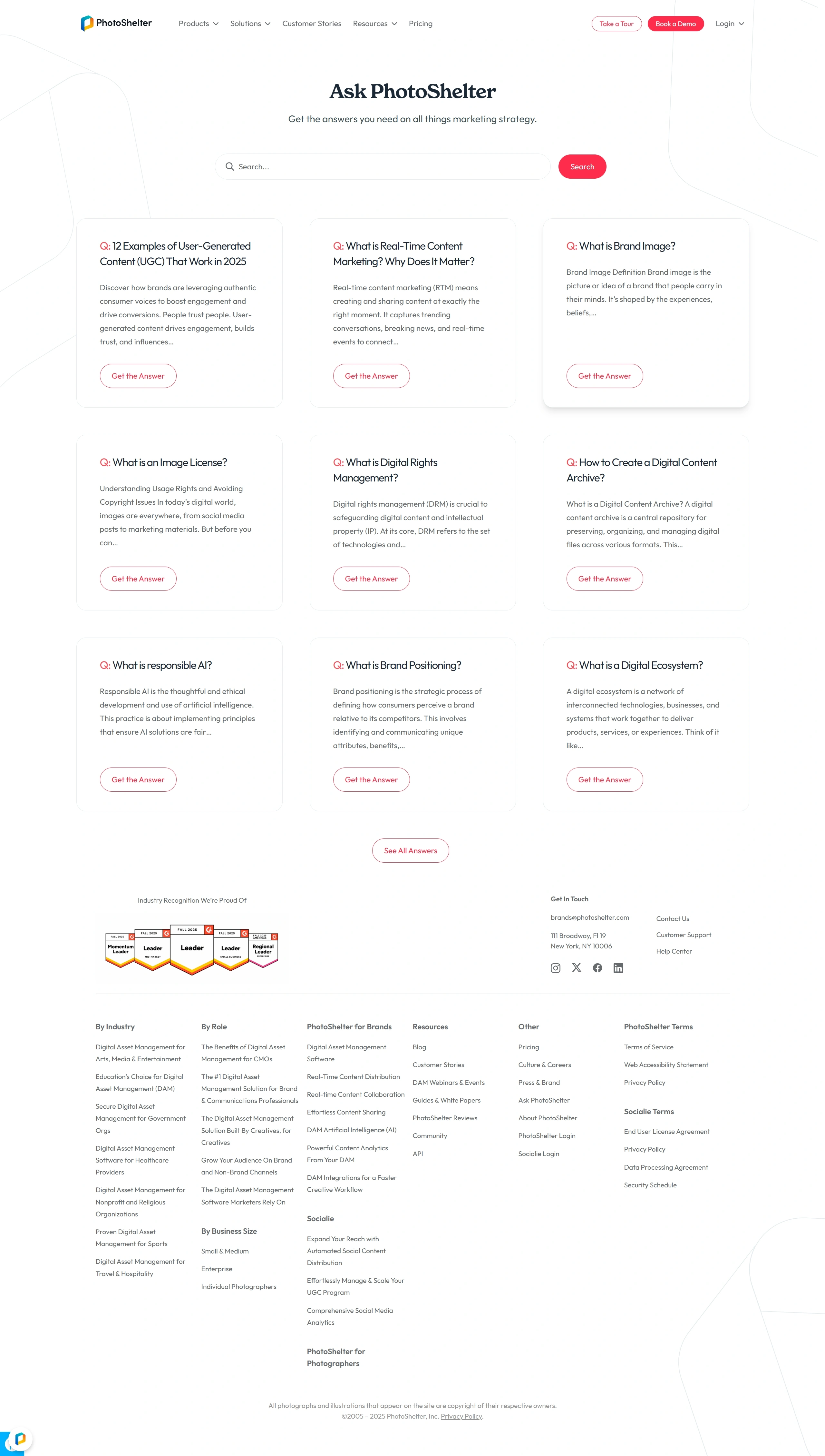 PhotoShelter Секция «Помощь» с сайта https://www.photoshelter.com/, тематика — IT и программное обеспечение, цвета — Белый, стиль — Корпоративный, типографика — Без засечек