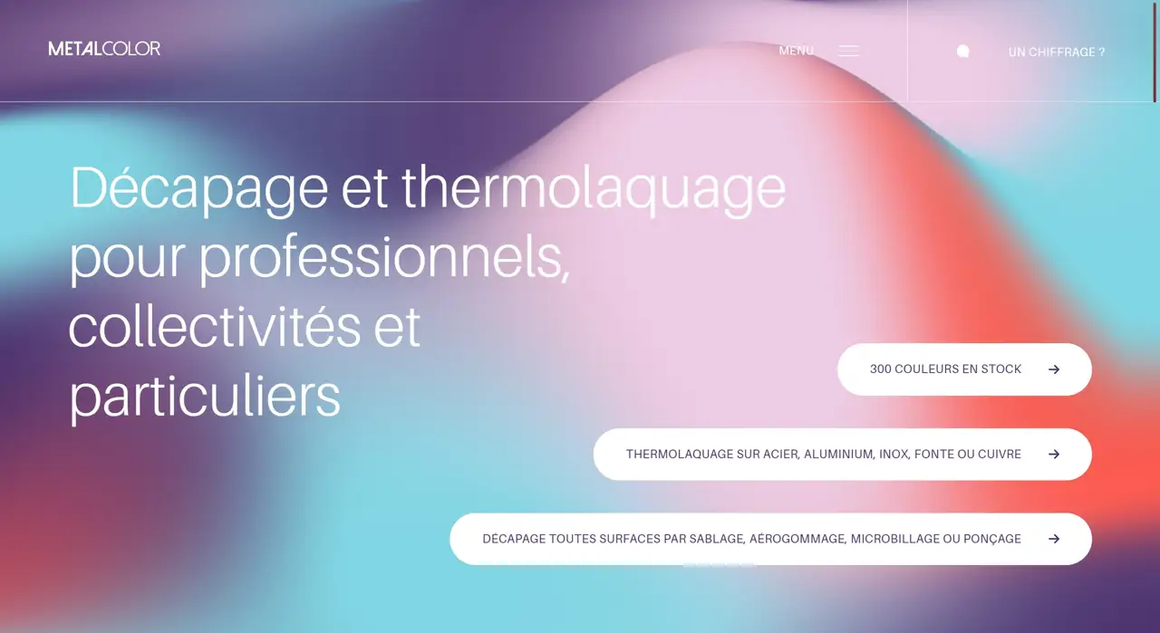 Секция «Первый экран» с сайта https://www.metalcolor.pro/, тематика — Производство, цвета — Белый, Серый, стиль — Минимализм, типографика — Без засечек