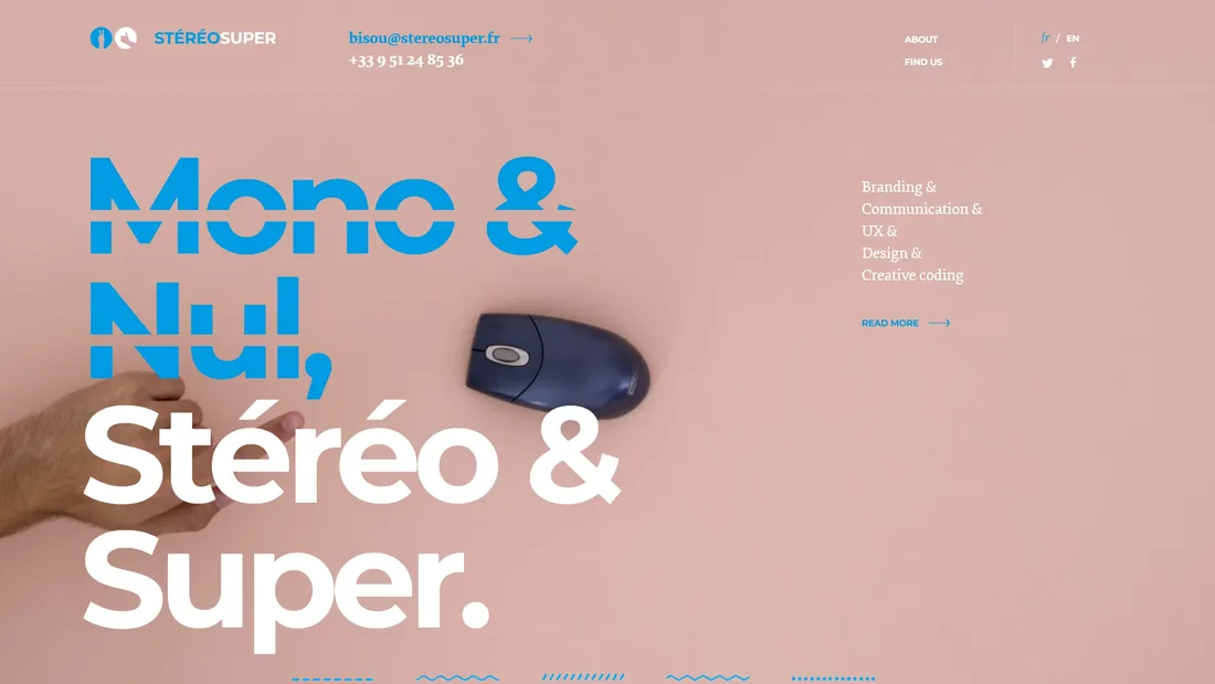 Секция «Первый экран» с сайта https://www.stereosuper.fr/home.html, тематика — Дизайн, цвета — Серый, Розовый, стиль — Типографика, Брутализм, типографика — Без засечек