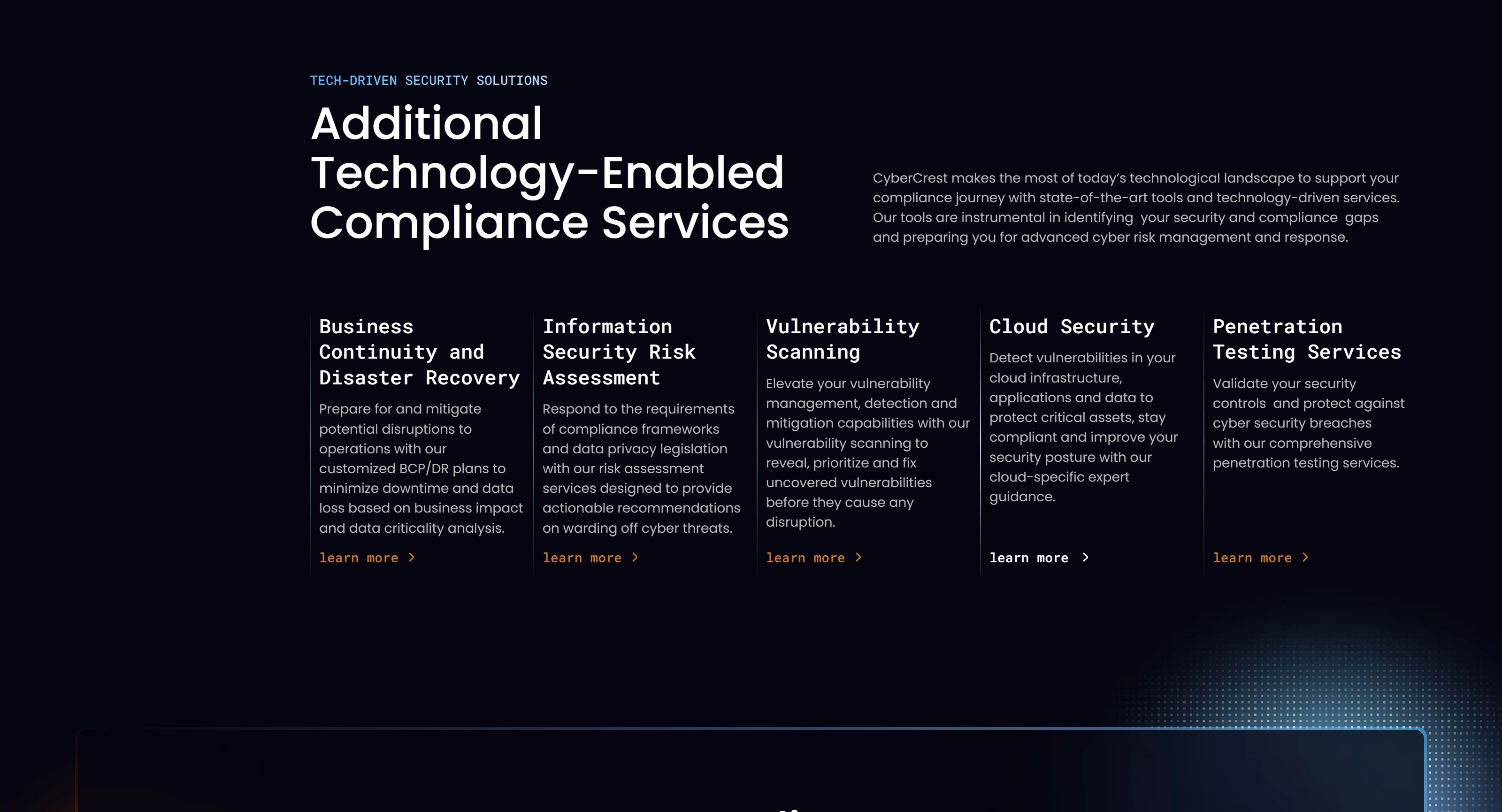 CyberCrest Секция «Услуги» с сайта https://www.cybercrestcompliance.com/, тематика — IT и программное обеспечение, цвета — Черный, стиль — Корпоративный, Минимализм, типографика — Без засечек