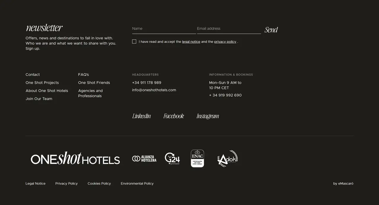 Секция «Футер» с сайта https://www.oneshothotels.com/en/, тематика — Путешествия и туризм, цвета — Черный, стиль — Корпоративный, Минимализм, типографика — С засечками, Без засечек