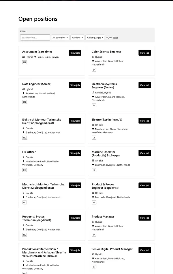 Страница карьеры Polaroid, тематика — Производство, HR, цвета — Белый, Черный, стиль — Корпоративный, Минимализм, типографика — Без засечек