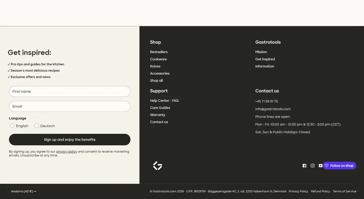Секция «Футер» с сайта https://gastrotools.com/, тематика — Еда и напитки, цвета — Белый, Черный, стиль — Минимализм, типографика — Без засечек