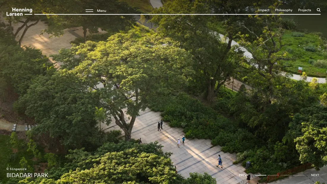 Секция «Первый экран» с сайта https://www.henninglarsen.com/, тематика — Дизайн, цвета — Черный, Серый, Коричневый, стиль — Минимализм, типографика — Без засечек