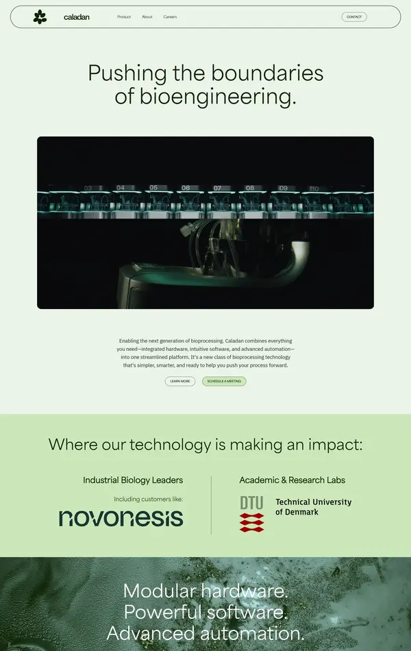 Страница о компании Caladan Bio, тематика — IT и программное обеспечение, цвета — Белый, Черный, Серый, стиль — Корпоративный, типографика — Без засечек