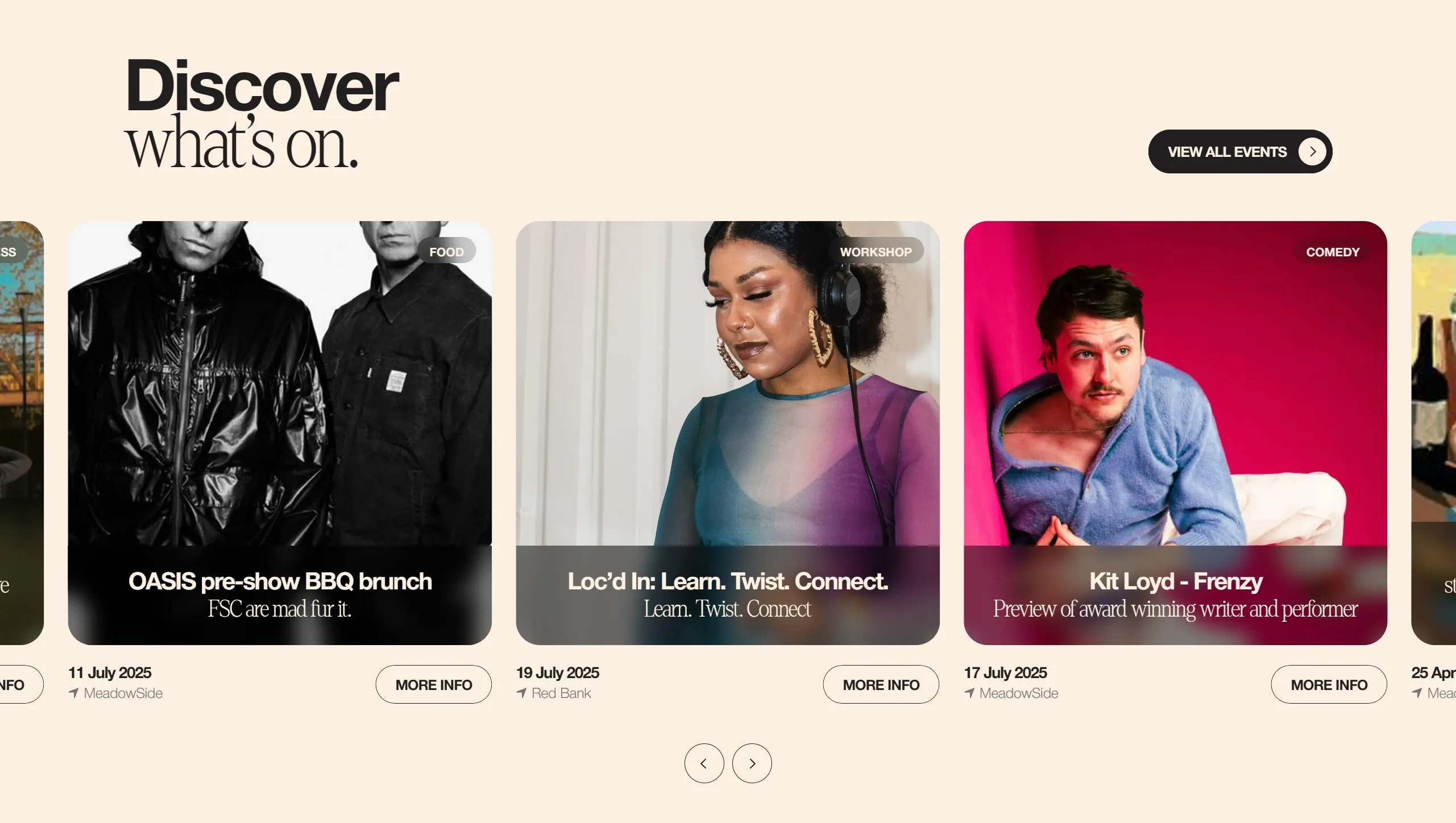 Found Секция «Расписание» с сайта https://wearefound.co.uk/, тематика — Мероприятия, цвета — Белый, Черный, Серый, стиль — Фестивальный, типографика — Без засечек