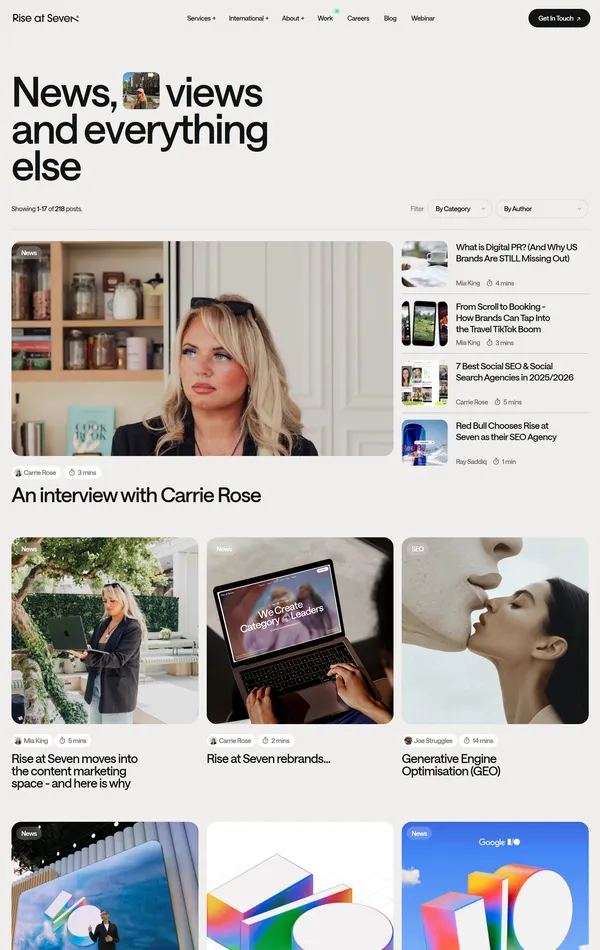 Блог Rise at Seven, тематика — Агентство , цвета — Белый, Черный, Серый, стиль — Корпоративный, типографика — Без засечек