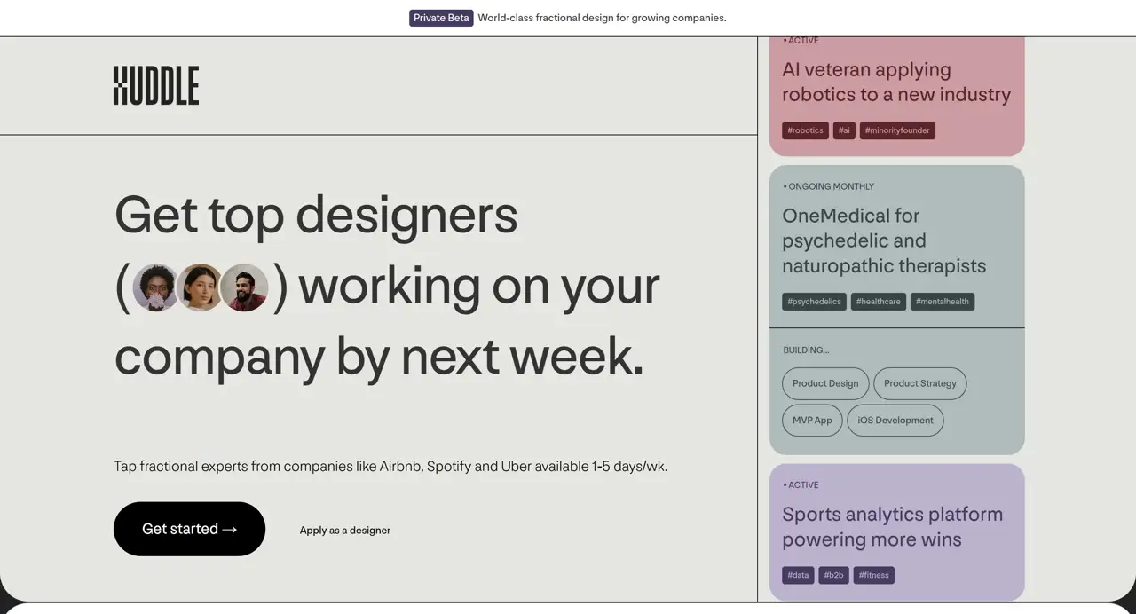 Секция «Первый экран» с сайта https://www.huddle.works/, тематика — SaaS, цвета — Белый, Серый, стиль — Карточный, Минимализм, типографика — Без засечек, Декоративные