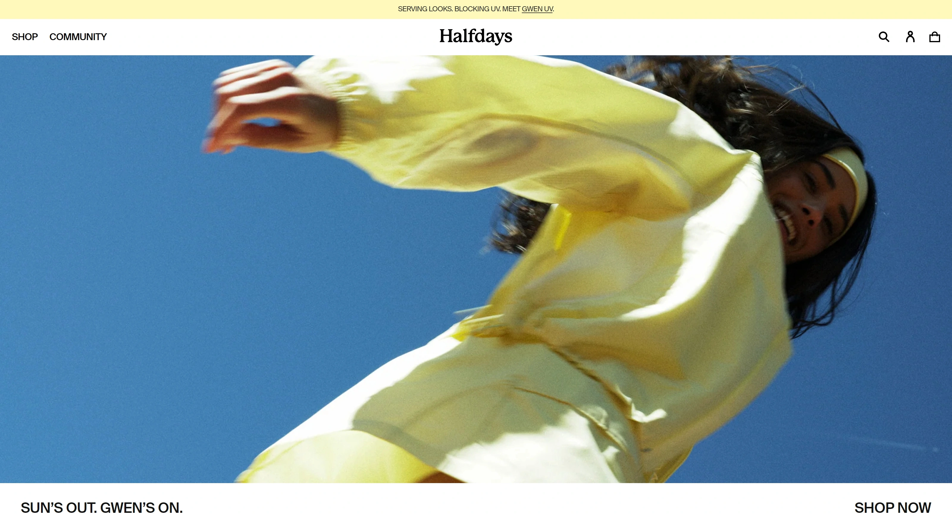 Halfdays Секция «Первый экран» с сайта https://www.halfdays.com/, тематика — Одежда, цвета — Белый, Серый, Синий, стиль — Минимализм, типографика — Без засечек
