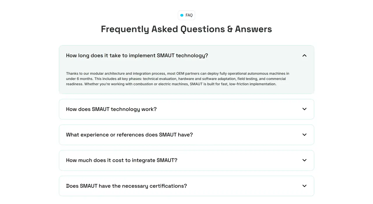 Секция «FAQ» с сайта https://smaut.tech/, тематика — IT и программное обеспечение, цвета — Белый, стиль — Корпоративный, Минимализм, типографика — Без засечек