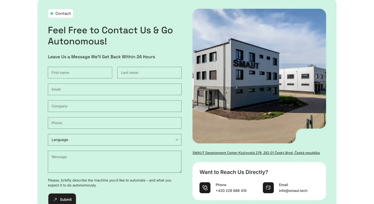 Секция «Контакты» с сайта https://smaut.tech/, тематика — IT и программное обеспечение, цвета — Белый, Серый, стиль — Корпоративный, Минимализм, типографика — Без засечек